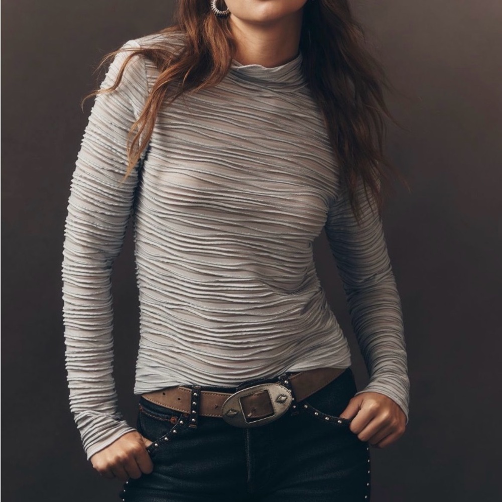 Anthropologie pilcro Ruched Long Sleeve Top